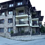 Mountain Mina 아파트
